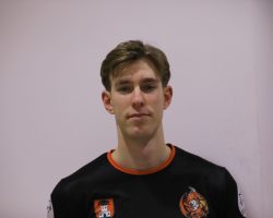 05 Jaka HRIBAR (2002), bloker