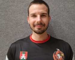 2 Gregor MIHELČIČ (1998), podajalec