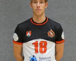 18 Jaka HRIBAR (2002), sprejemalec