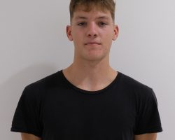 13 Mark LAČEN (2007), podajalec