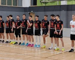 Gregor Mihelčič, Primož Trobiš, Bine Slovnik, Val Verbič, Jaka Prevorčnik, Luka Mivšek, Erik Kodrič, Bor Rojc, Matic Češnovar, Miha Kosanc, Jurij Drobež, Nace Prevorčnik, Jošt Lenič, Juš Vindišar. Manjkajo: trener Miha Kikelj, pomočnik trenerja Jurij Žavbi, Ožbej Kugovnič, Gaj Elikan, Jaka Hribar, Aljaž Ritmanič